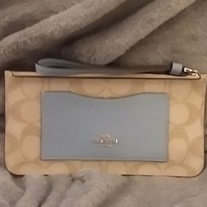 Coach wallet/wristlet